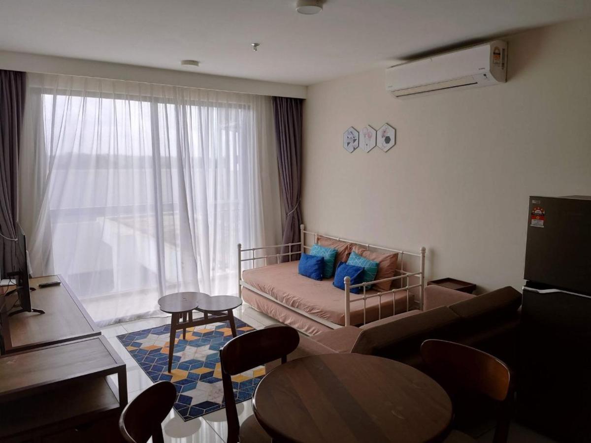 Casa Raudhah @ Timurbay Seafront Residence Kampung Sungai Karang Exterior foto